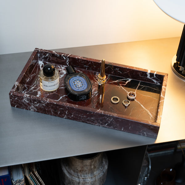 Rechteckiges Tablett aus burgunderrotem Marmor