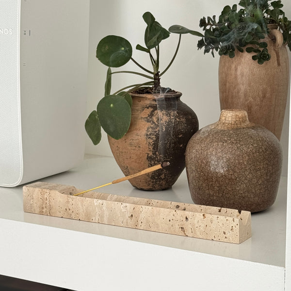 Beige Travertin Räucherstäbchenhalter