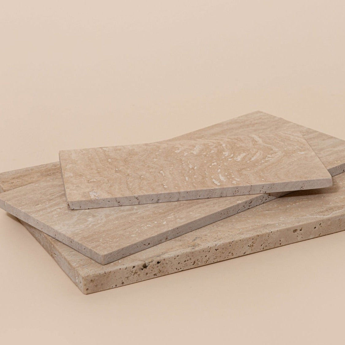 Stoned, not wasted: Travertin Rechteckplatte L - 30 x 40 cm